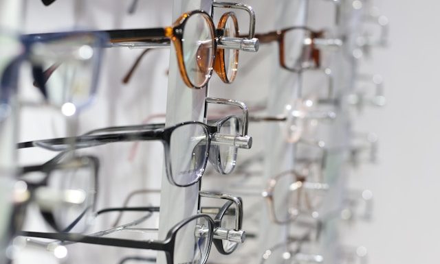 Tokoh Muslim Penemu Optik yang Mengubah Dunia Ilmu Pengetahuan tokoh Muslim penemu optik