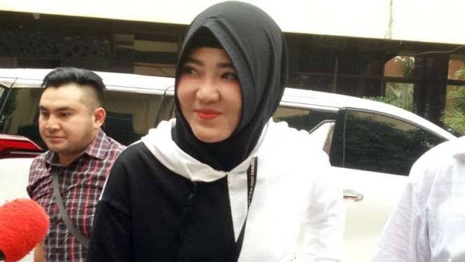 Via Vallen