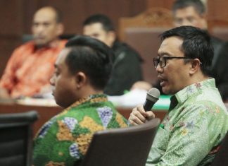 Viani Limardi Dipecat, Tips Cari Uang Halal viani limardi