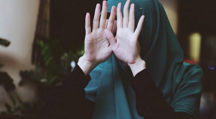 viral seorang istri mengantar suami menikah